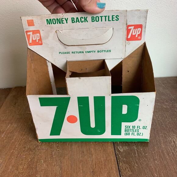 Vintage Advertising 7UP Soda 8 Pk Bottle Holder Cardboard Caddy 12oz in White - Picture 4 of 9